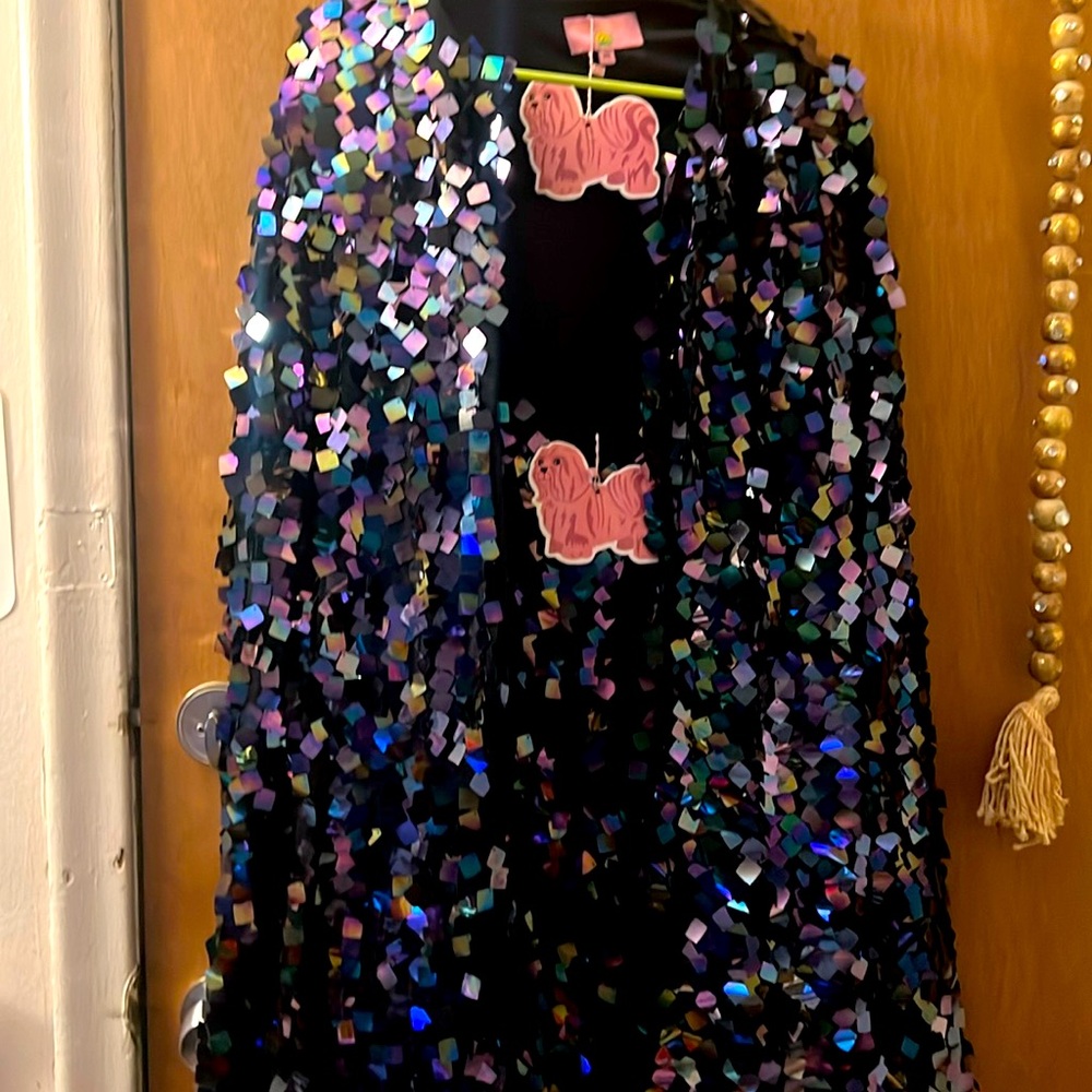 Beautiful, breathtaking Sequin Tank Dress & Cape !!! Large holographic Sequin.